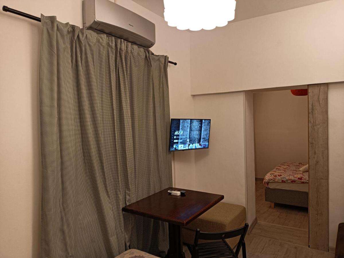 Lux Apartament In The Bubble Of Piata Romana Бухарест Экстерьер фото